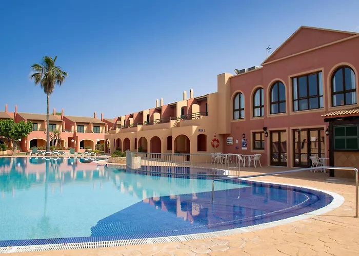 Hotel apartamentowy Grupoandria Club Andria Cala Santandria (Menorca)